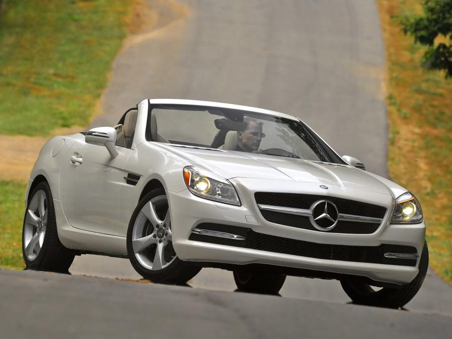  Mercedes-Benz SLK350 2011 года  (US) (фото 23 из 47)